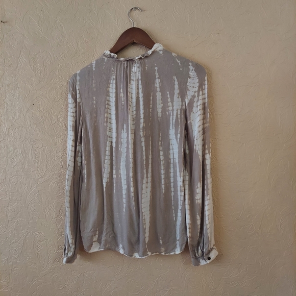 Knox Rose taupe tie dye women's wrap front casual rayon blouse size XS - Picture 6 of 9